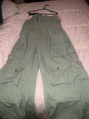 Wide Leg Cargo Pants in Sage Green